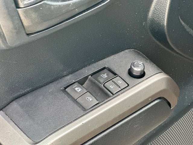 2016 Toyota Tacoma SR5