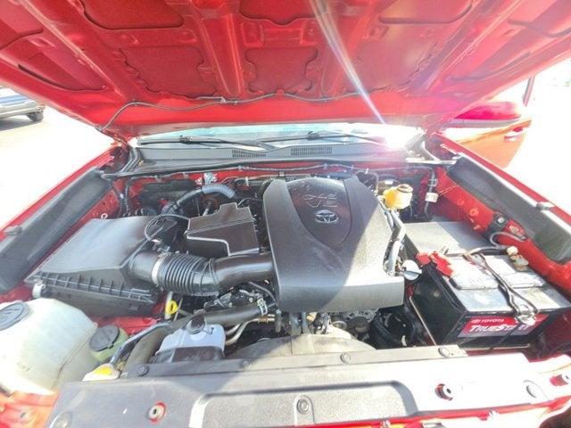 2016 Toyota Tacoma SR5
