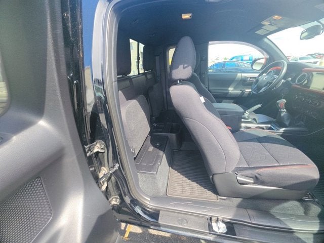 2016 Toyota Tacoma TRD Sport