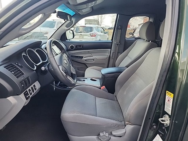 2014 Toyota Tacoma Base