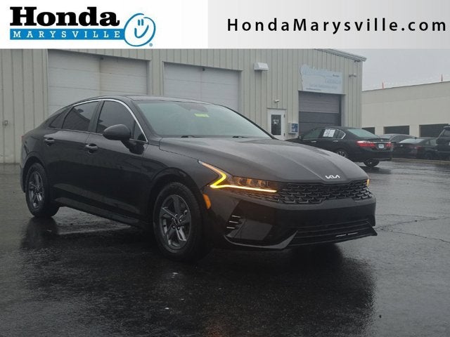 2022 Kia K5 LX