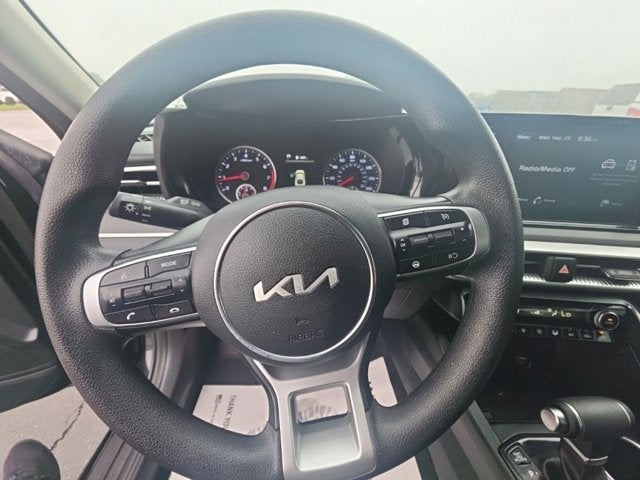 2022 Kia K5 LX