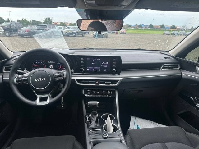 2022 Kia K5 LX
