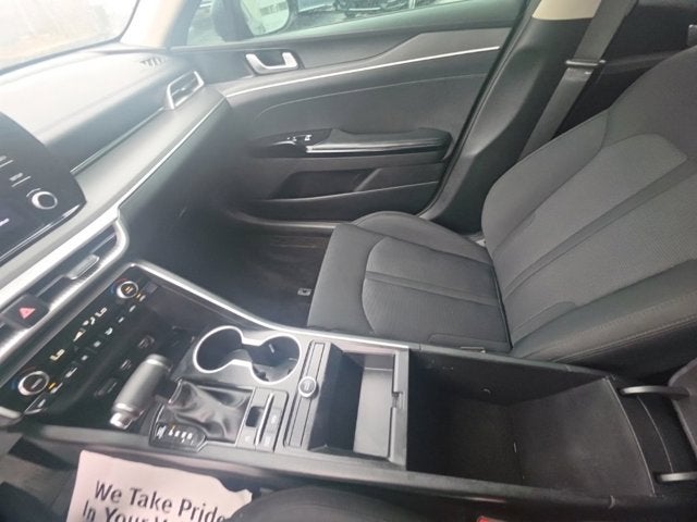 2022 Kia K5 LX