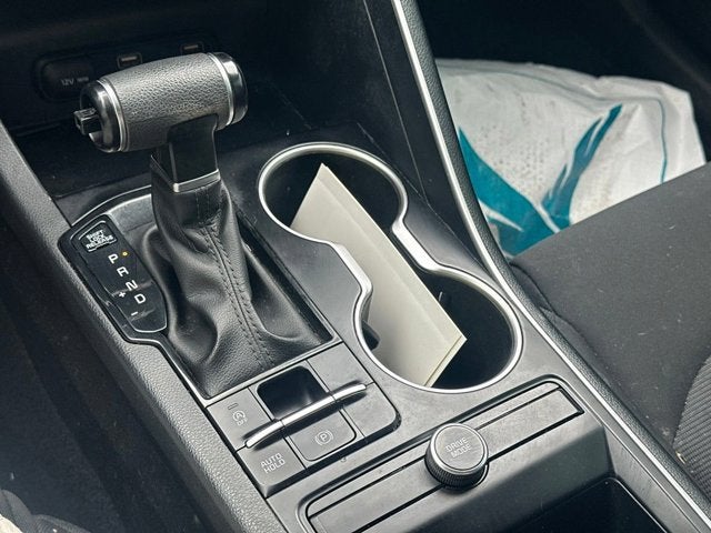 2022 Kia K5 LX