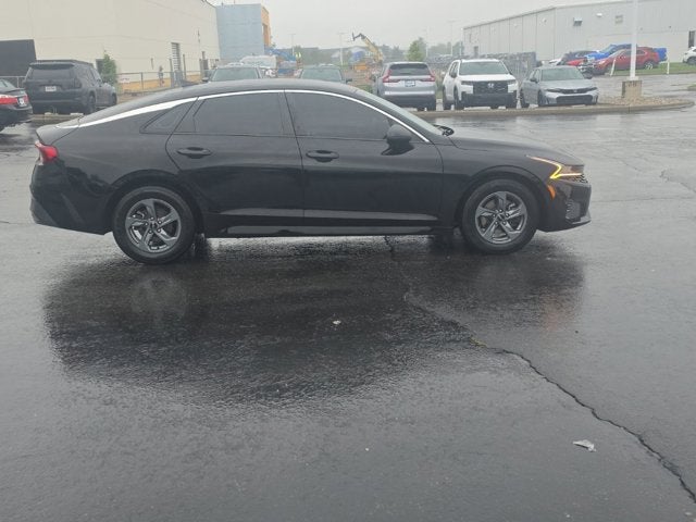 2022 Kia K5 LX