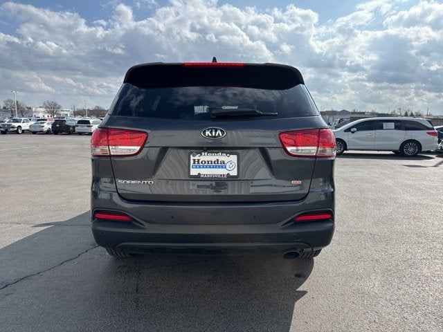 2017 Kia Sorento LX