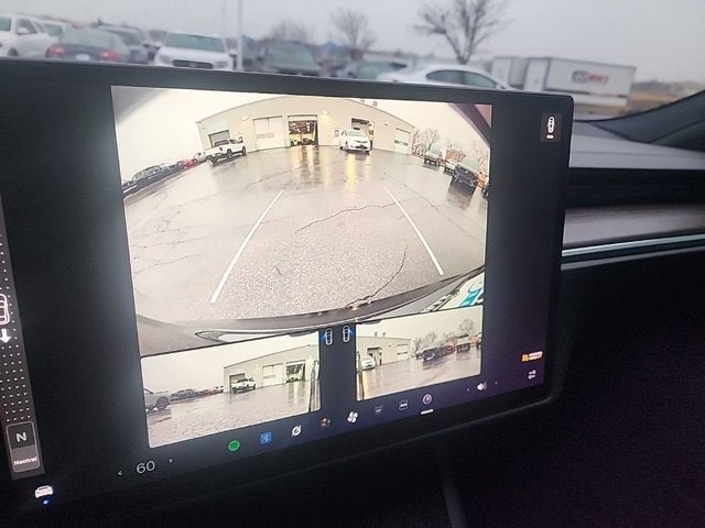 2022 Tesla Model S Base