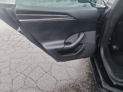 2022 Tesla Model S Base