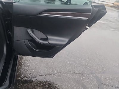 2022 Tesla Model S Base