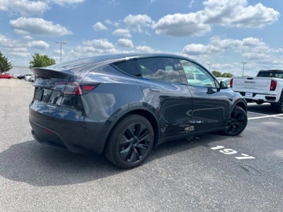 2025 Tesla Model Y Long Range