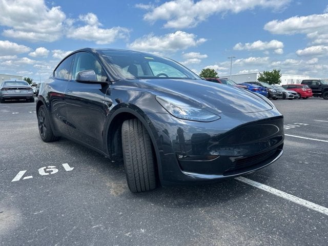 2025 Tesla Model Y Long Range