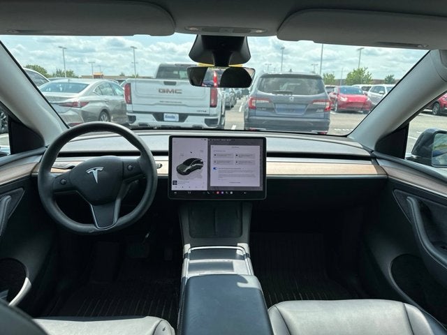 2025 Tesla Model Y Long Range