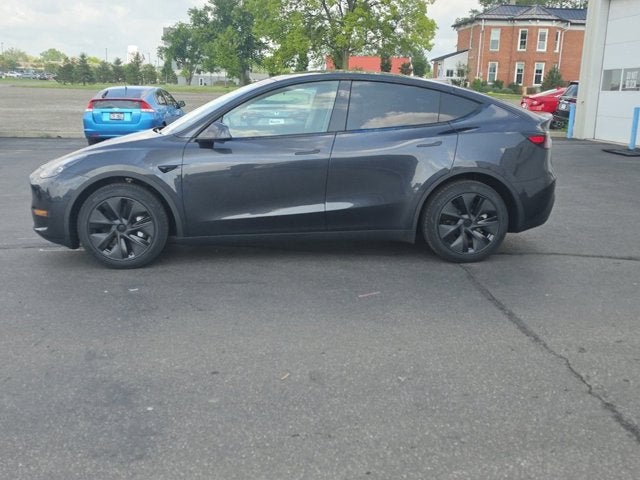 2025 Tesla Model Y Long Range