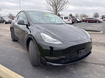 2023 Tesla Model Y Long Range
