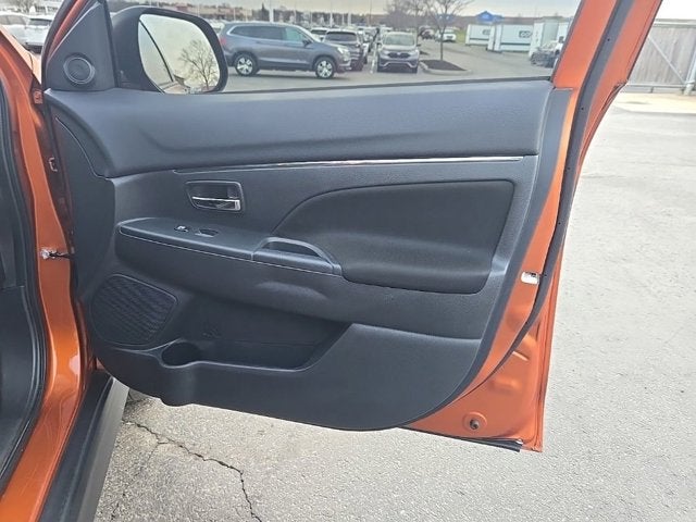 2024 Mitsubishi Outlander Sport 2.0 LE