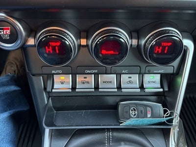 2025 Toyota GR86 Premium