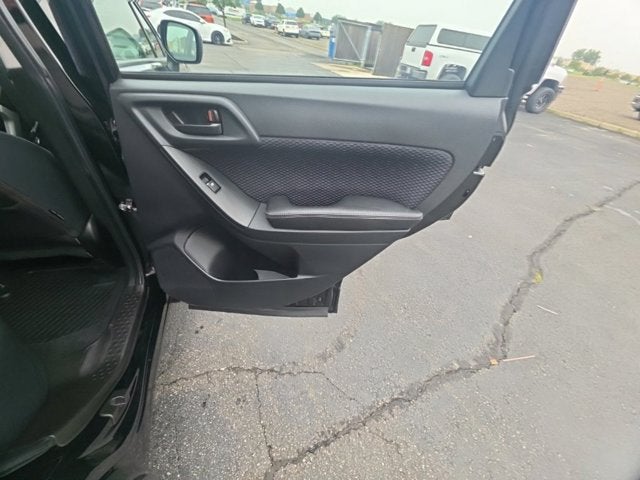 2017 Subaru Forester 2.5i