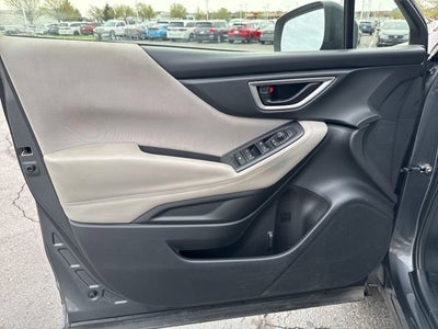 2023 Subaru Forester Base