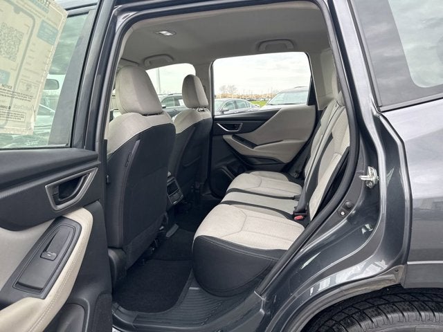 2023 Subaru Forester Base