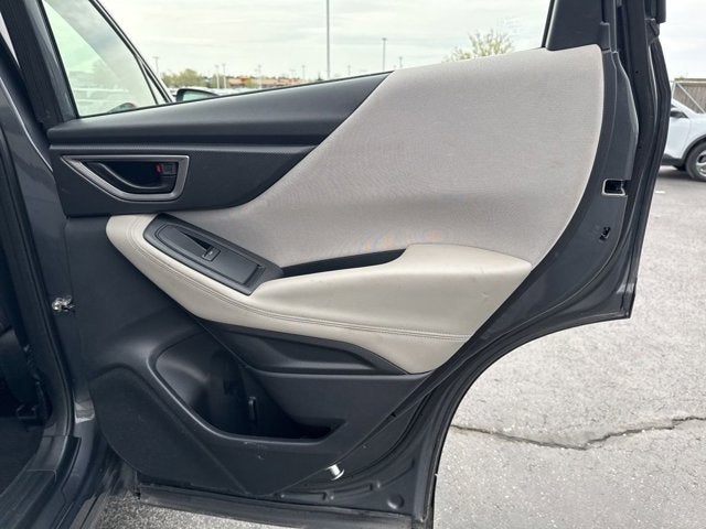 2023 Subaru Forester Base
