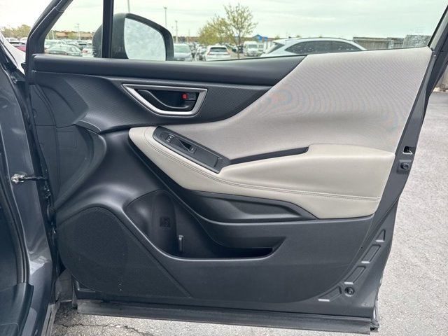 2023 Subaru Forester Base
