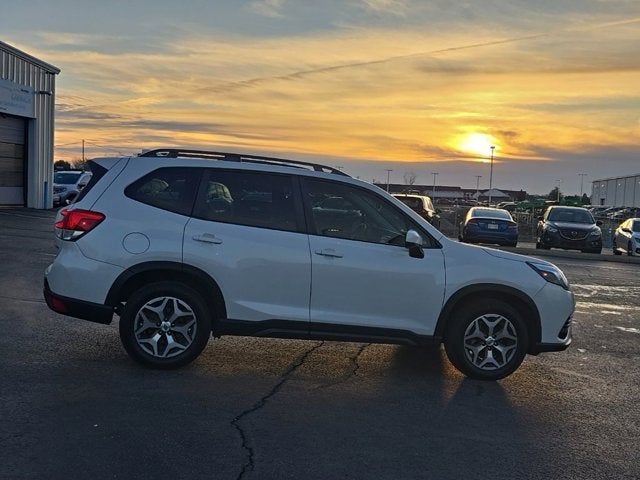 2022 Subaru Forester Premium