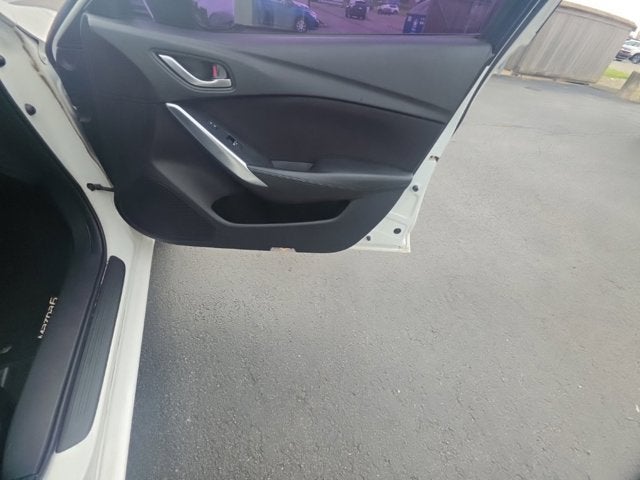 2016 Mazda Mazda6 i Sport