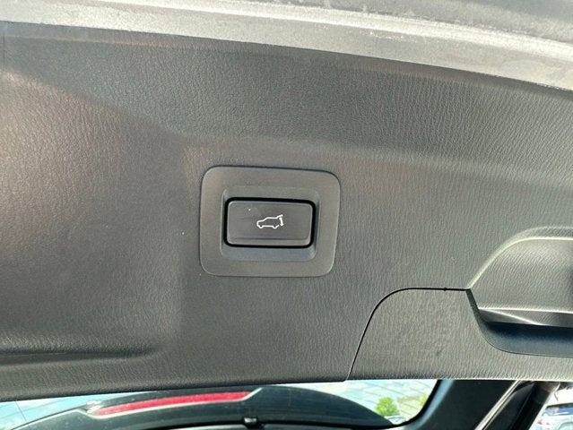 2023 Mazda Mazda CX-9 Carbon Edition