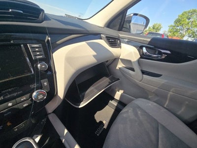 2021 Nissan Rogue Sport SV