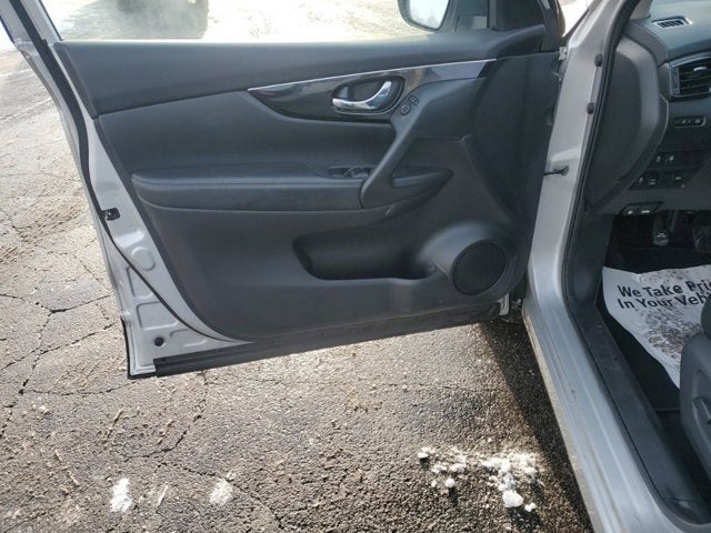 2017 Nissan Rogue Sport SL