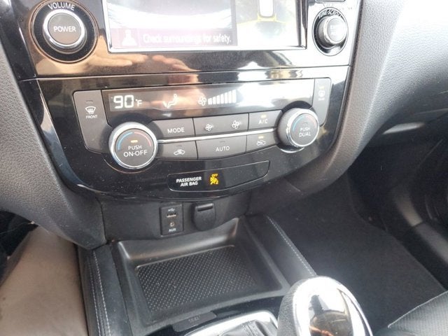 2017 Nissan Rogue Sport SL