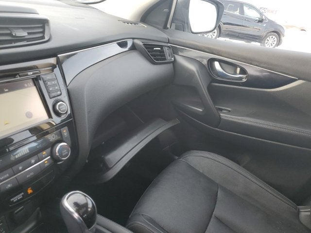 2017 Nissan Rogue Sport SL