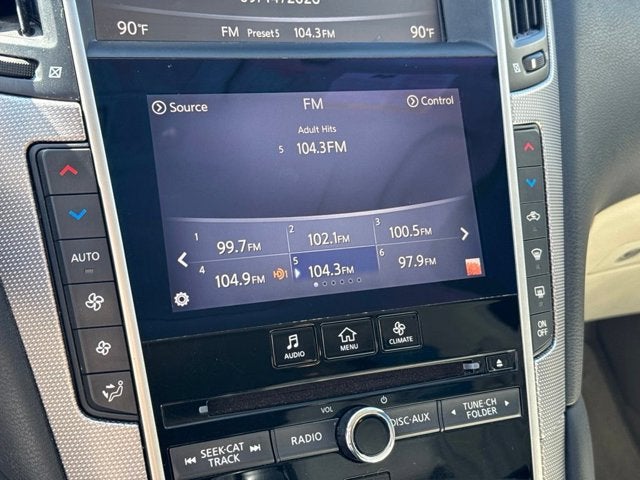 2015 INFINITI Q50 Base