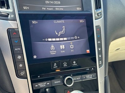 2015 INFINITI Q50 Base