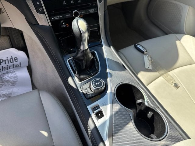 2015 INFINITI Q50 Base