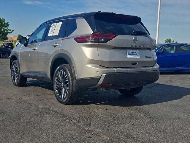 2025 Nissan Rogue SL