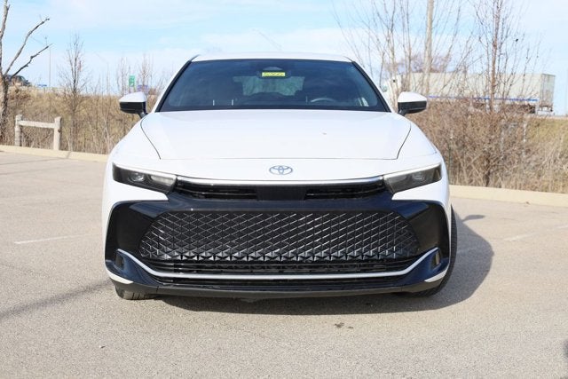 2023 Toyota Crown XLE