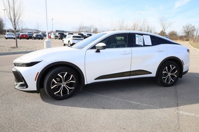 2023 Toyota Crown XLE