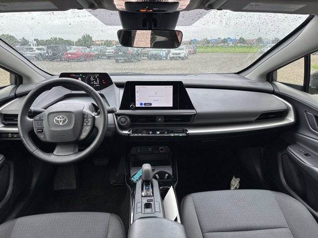 2025 Toyota Prius LE