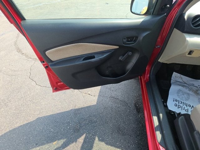 2007 Toyota Yaris Base