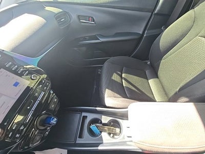 2022 Toyota Prius LE