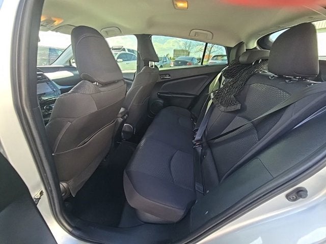 2022 Toyota Prius LE