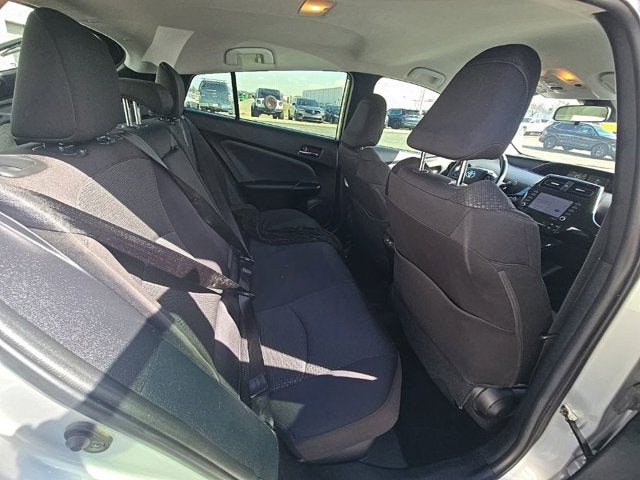 2022 Toyota Prius LE