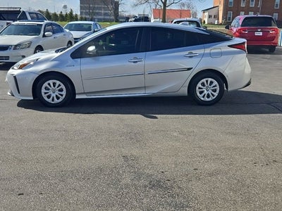 2022 Toyota Prius LE