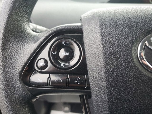 2021 Toyota Prius LE