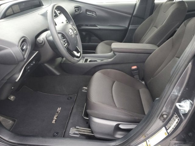 2021 Toyota Prius LE