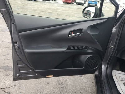 2021 Toyota Prius LE