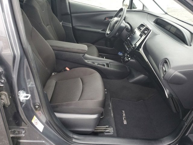 2021 Toyota Prius LE