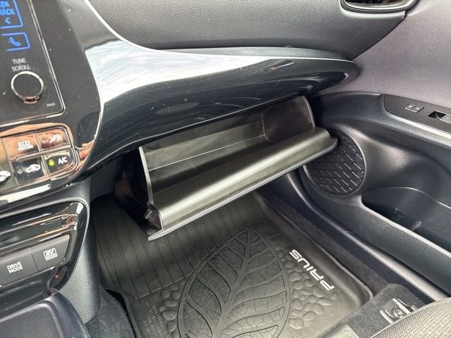 2019 Toyota Prius LE AWD-e